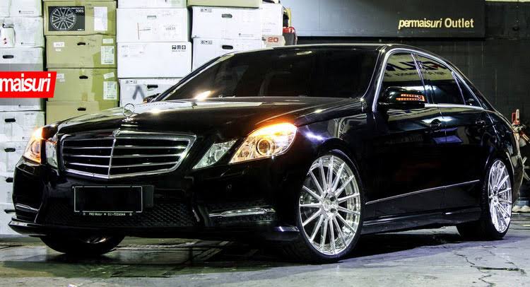 w212